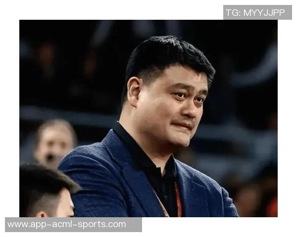 姚明奥尼尔韦德卡特齐聚中国赛现场引发球迷热议